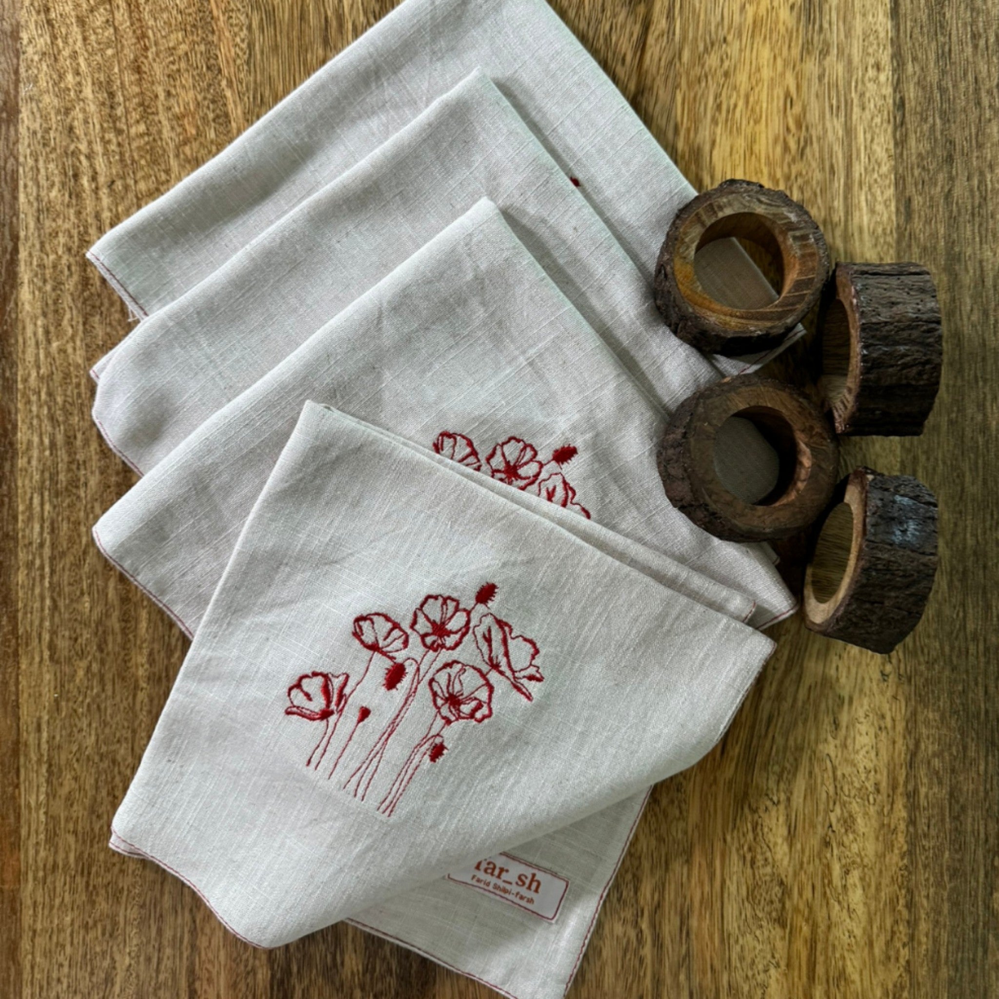 Elegance Ensemble Table Decor set of 4