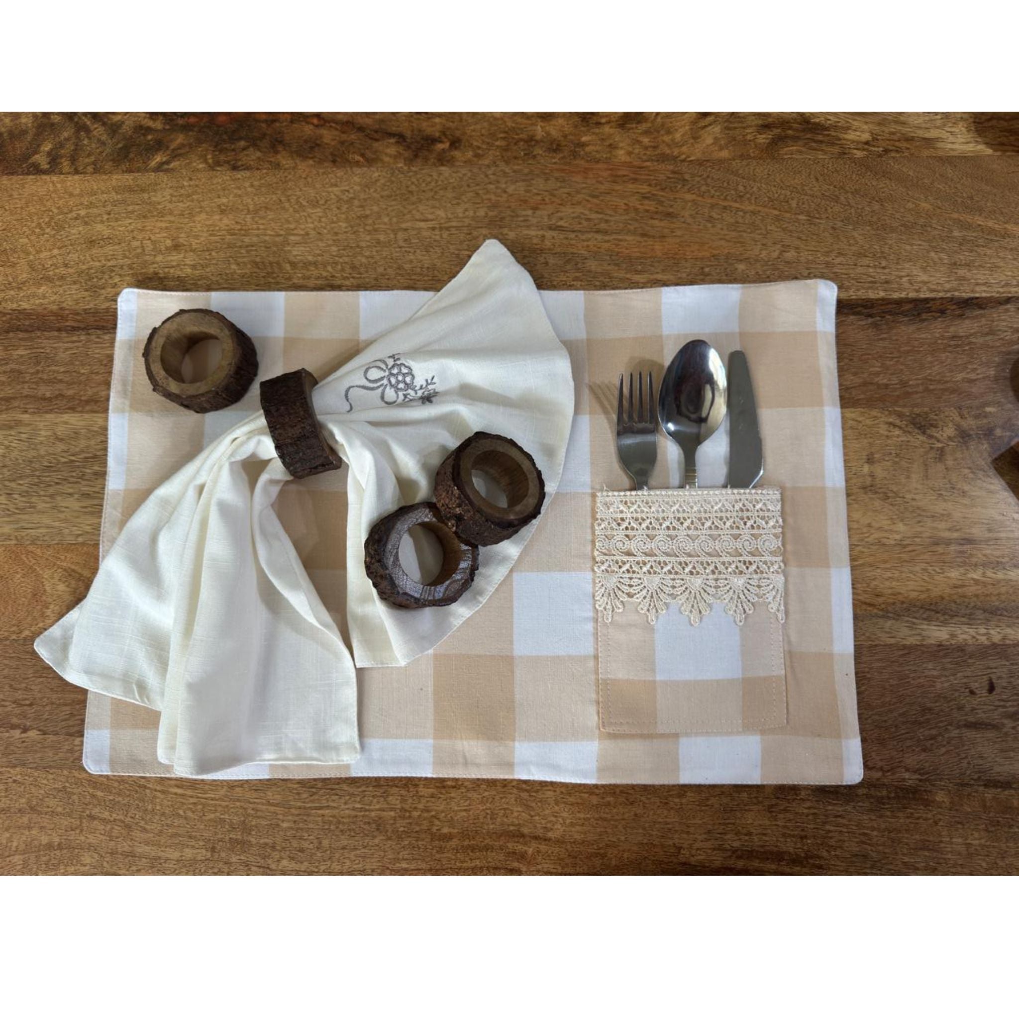 Nature-Cut Wooden Ring – Bark-Edged Craft Accent