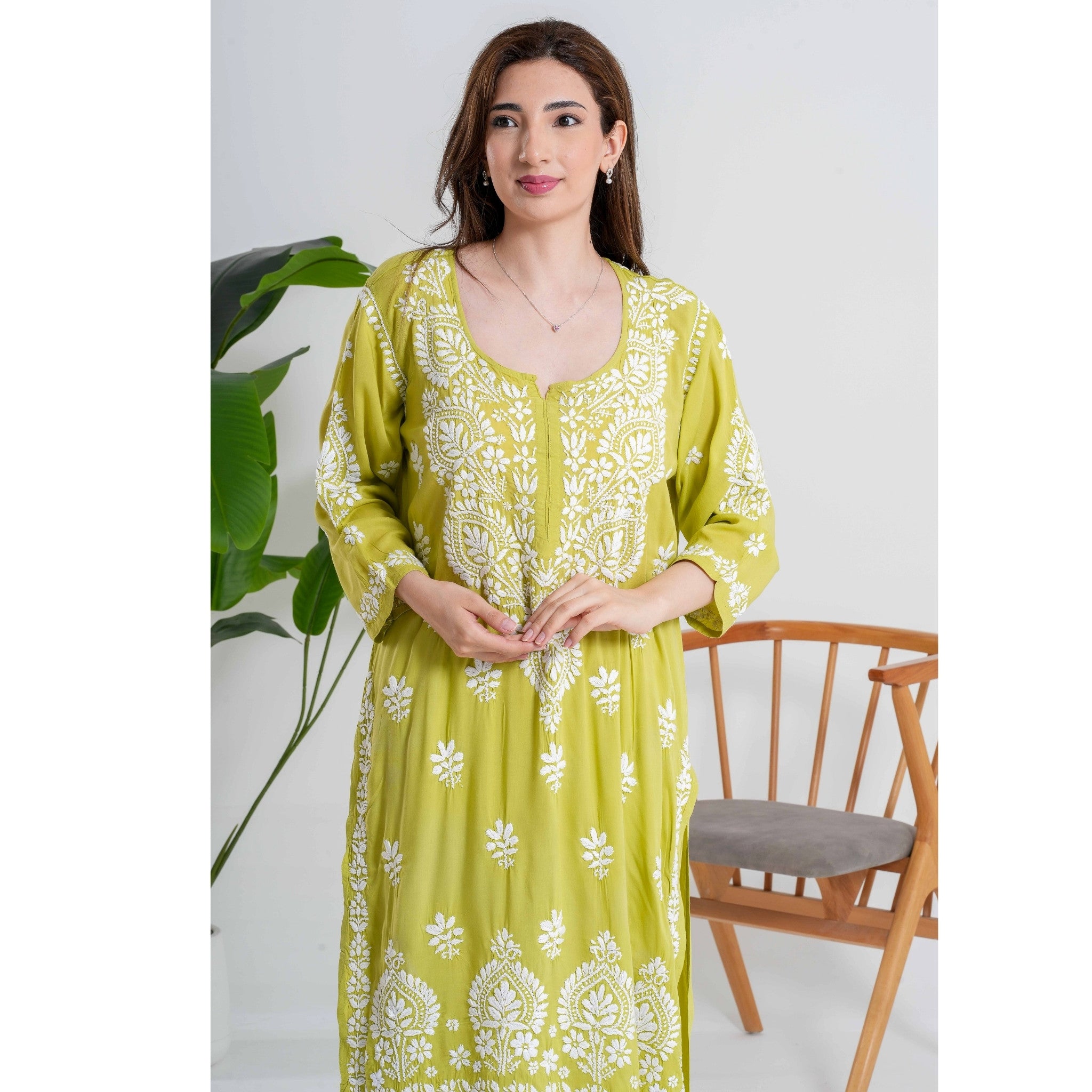 Zaitoon Saaz Olive Green Handcrafted Chikankari Set