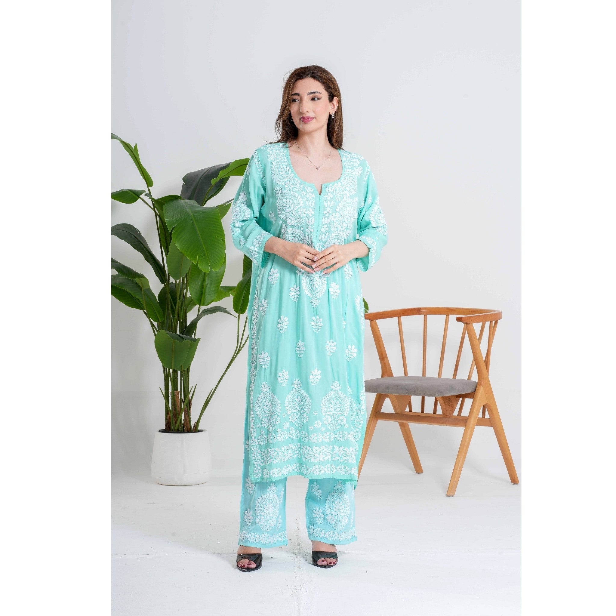 Neelam Sea Green Handcrafted Chikankari Set