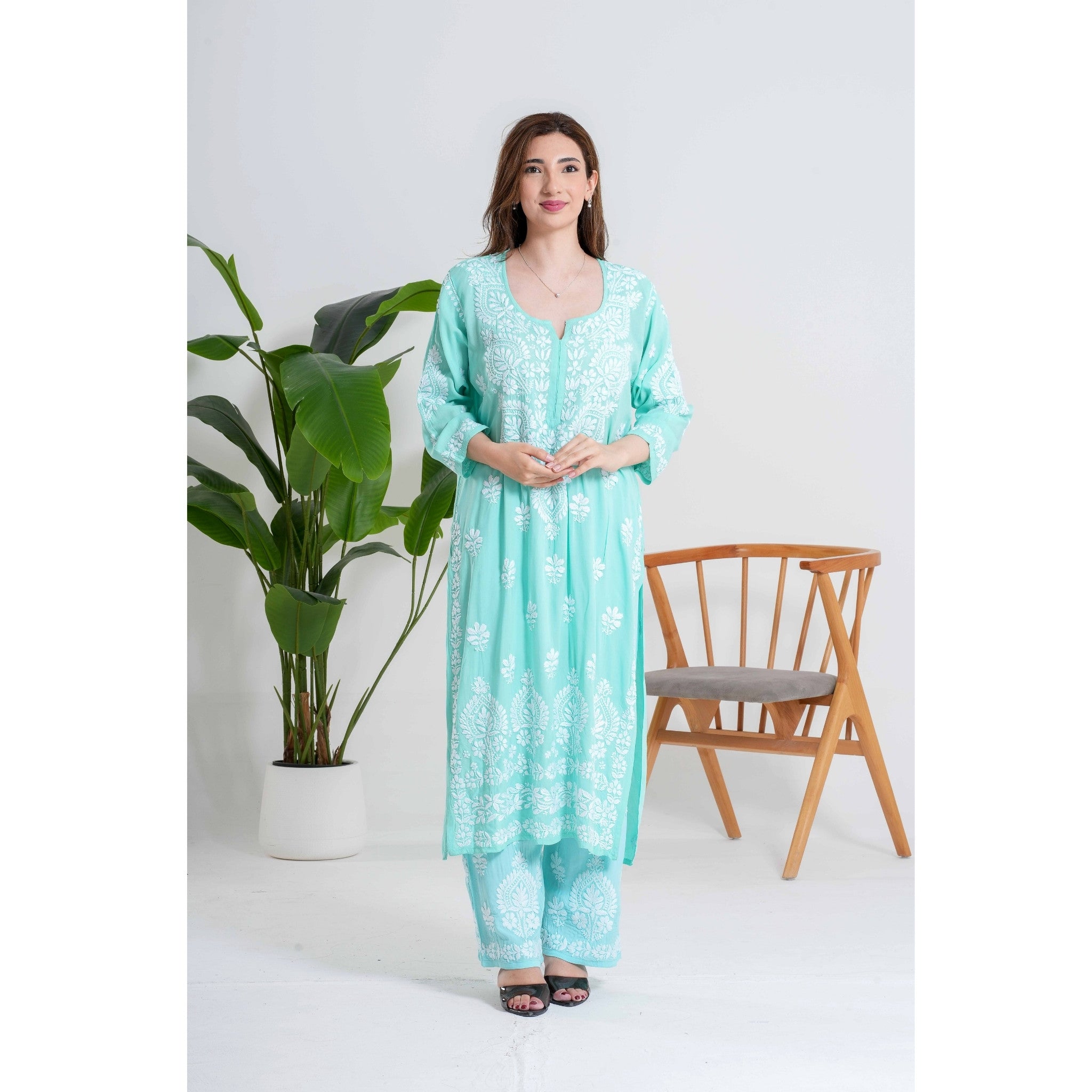 Neelam Sea Green Handcrafted Chikankari Set