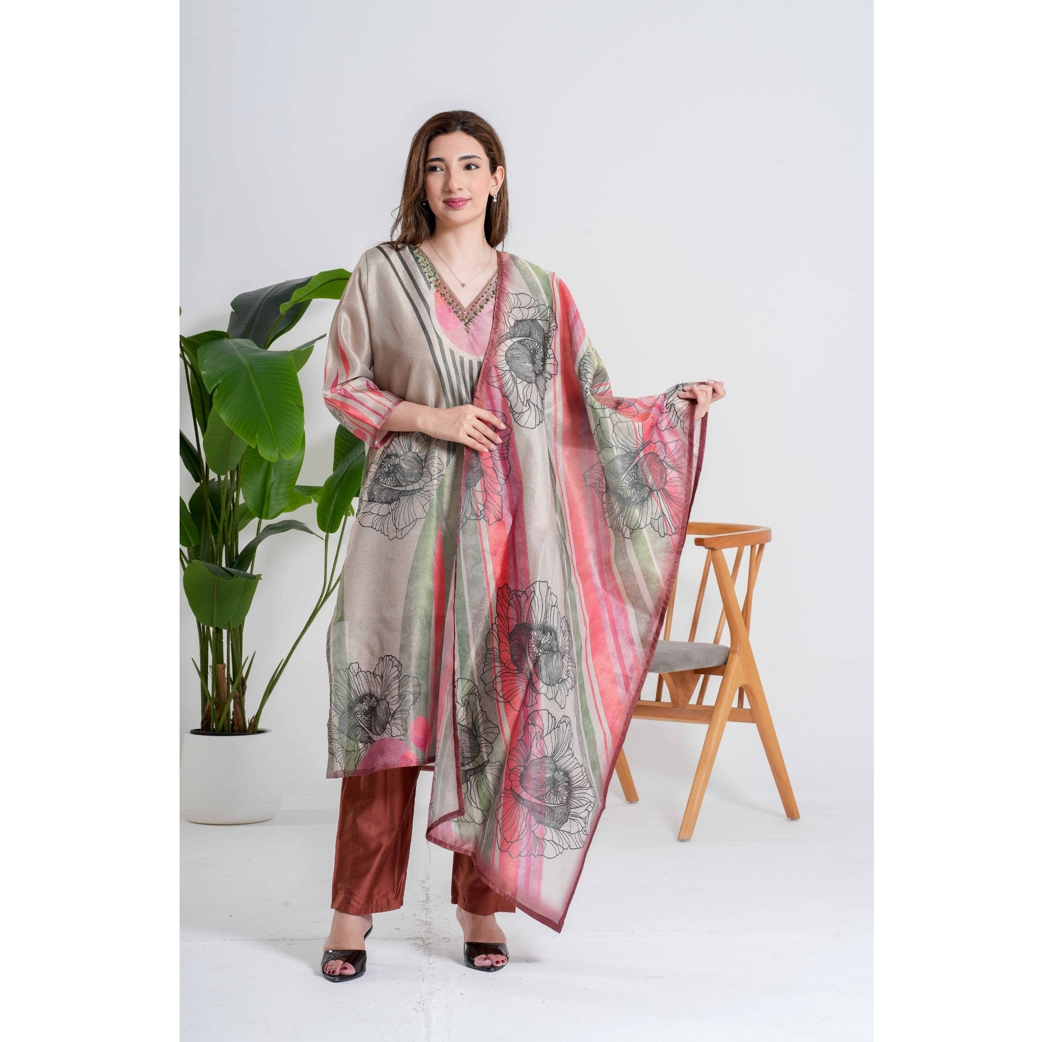 Grey Floral 3pc Salwar Kameez