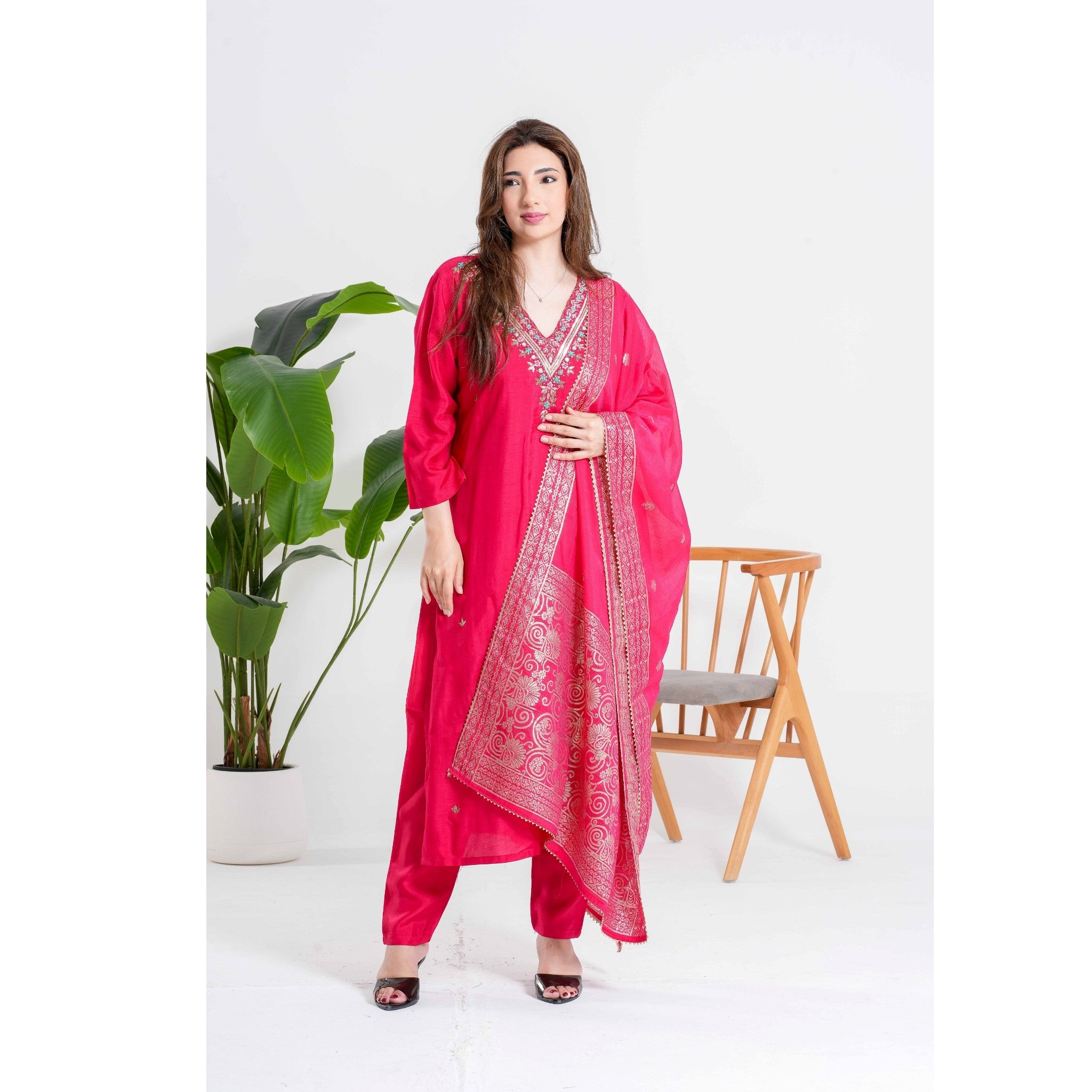 Gulnar Pink 3pc Set