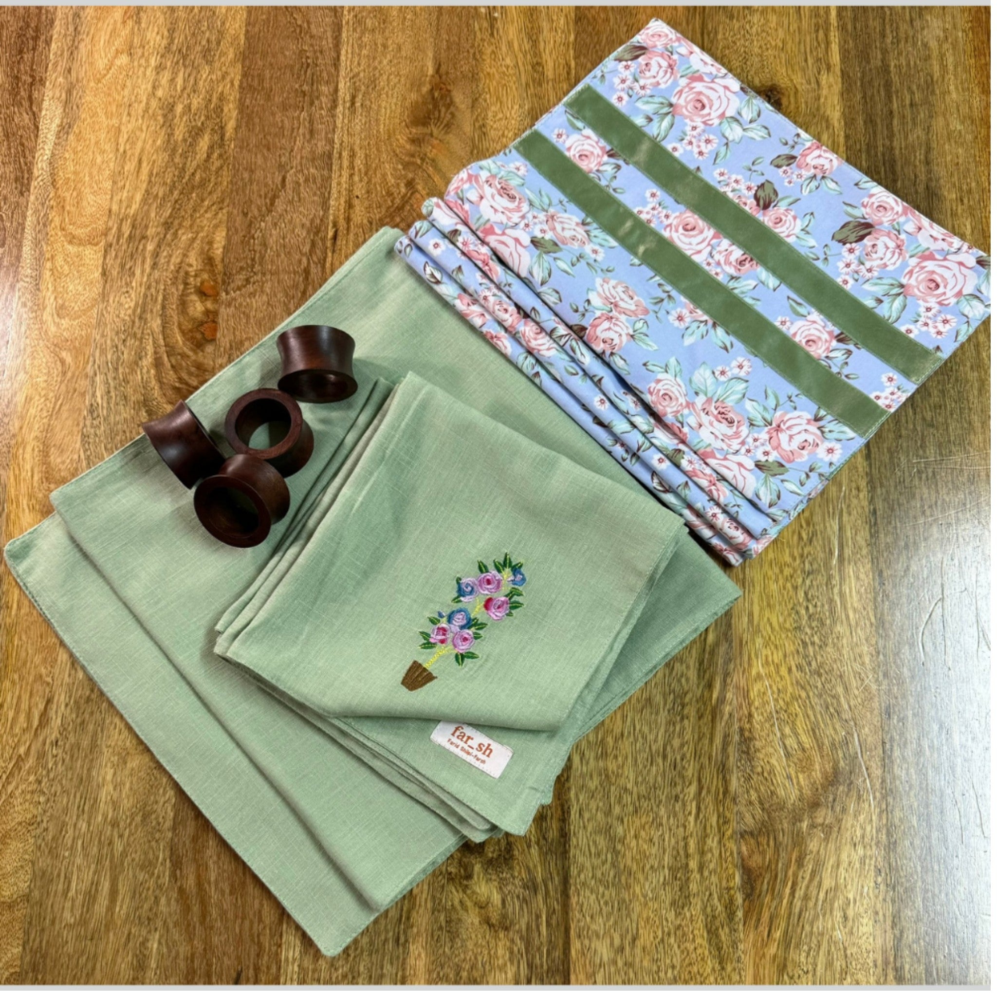 Melange Green Table Decor Set of 4