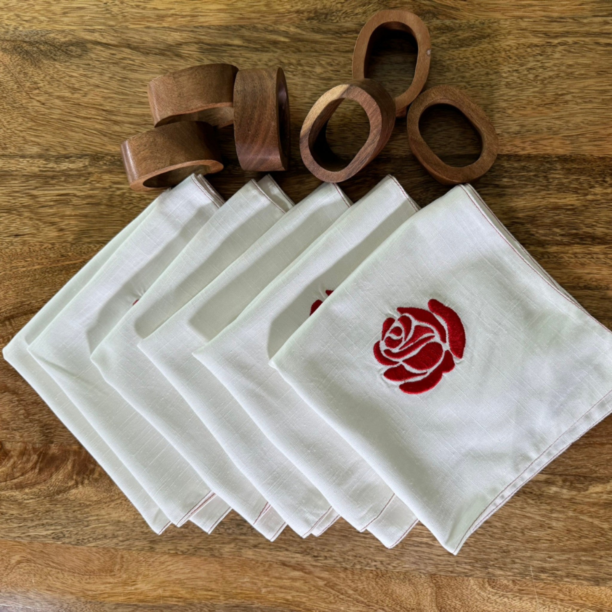 Holiday Delight Premium set of 6