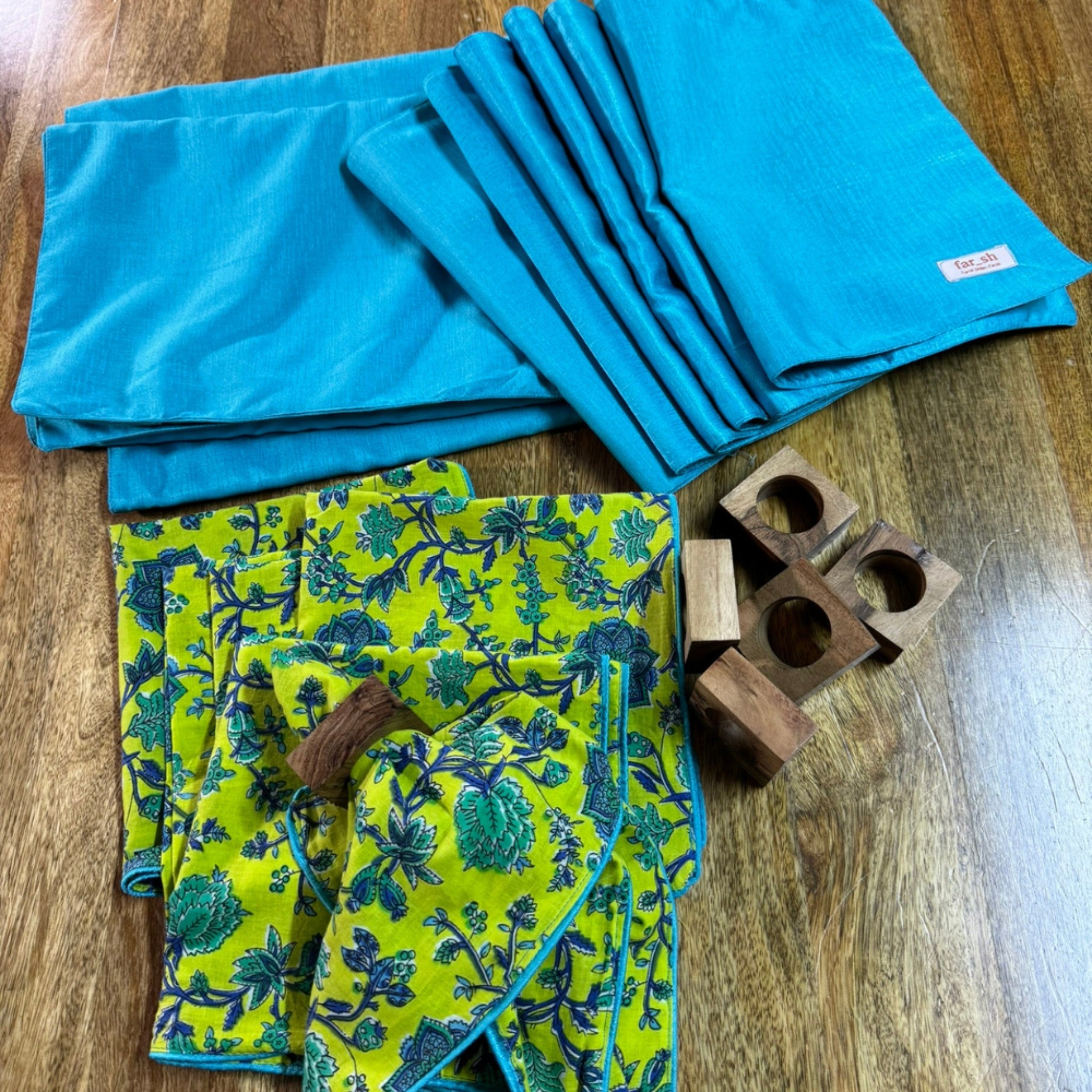 Cyan Table Decor set of 6