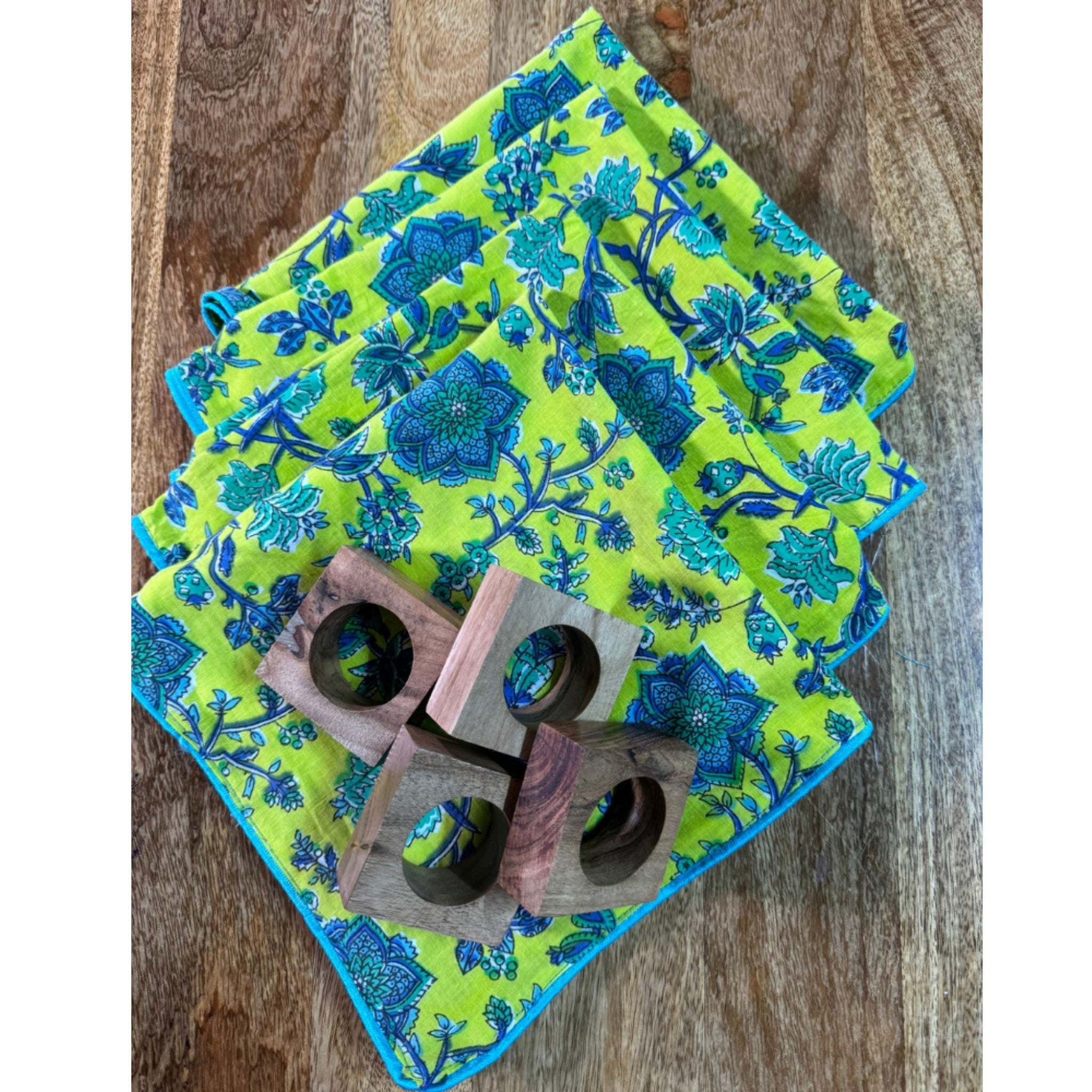 Cyan Table Decor set of 4